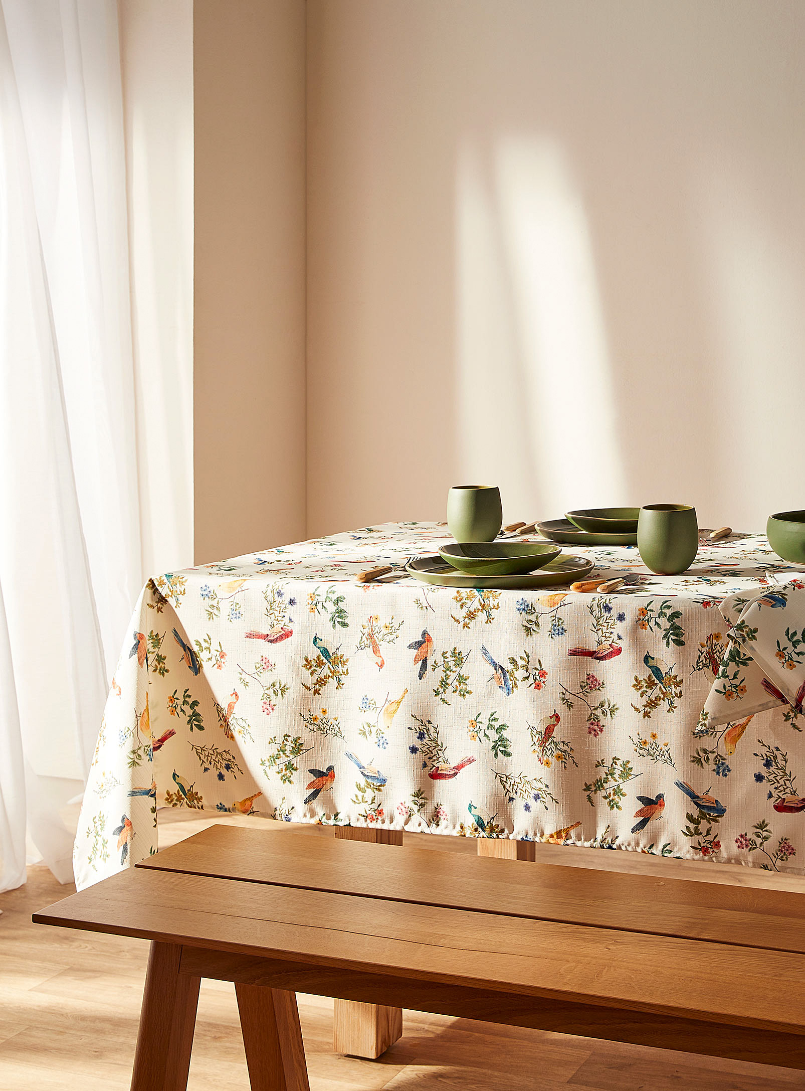 Simons Maison Colourful Birds Recycled Polyester Tablecloth In Patterned White