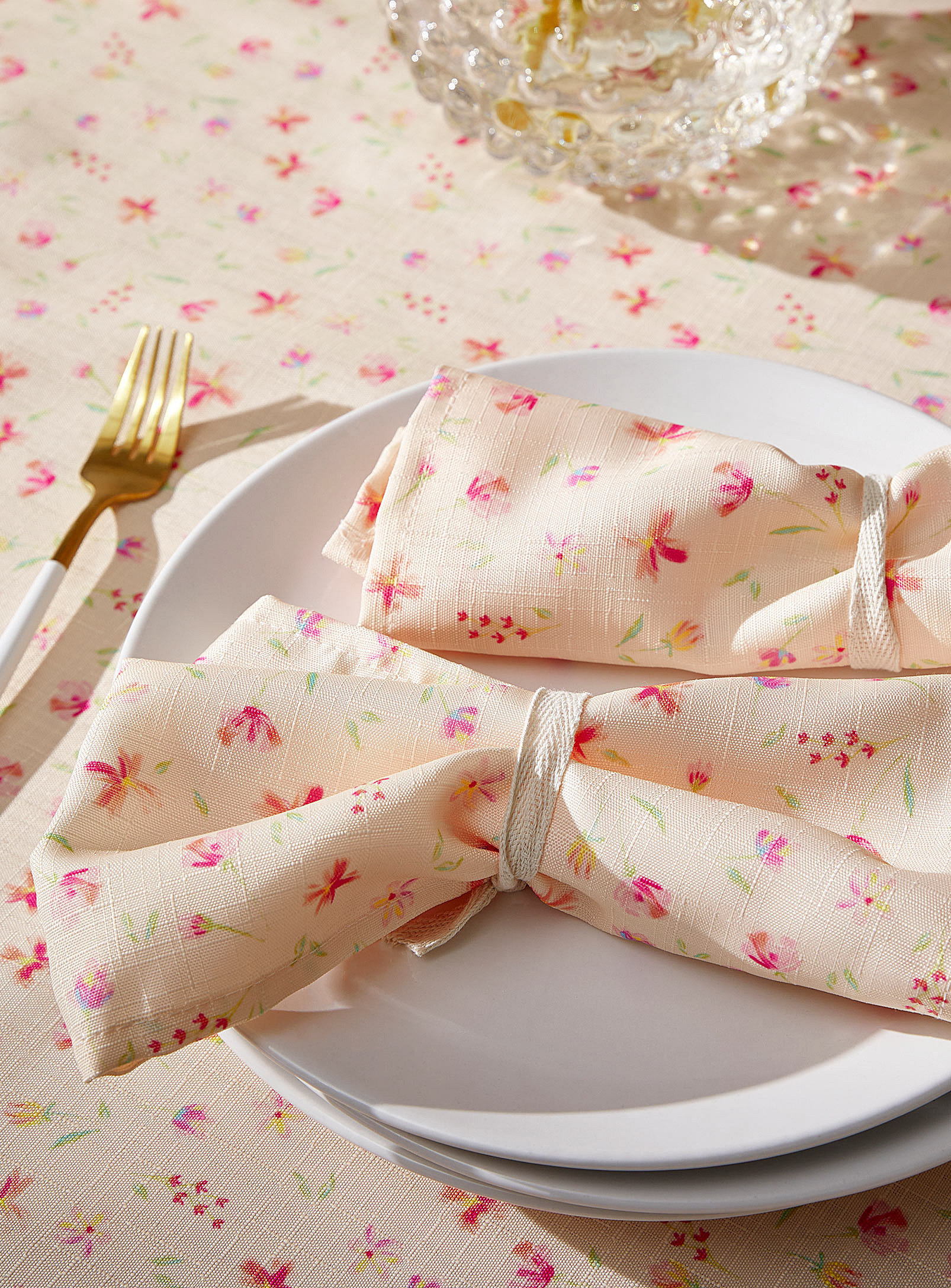 Simons Maison - Les serviettes de table polyester recyclé fleurs roses Ensemble de 2