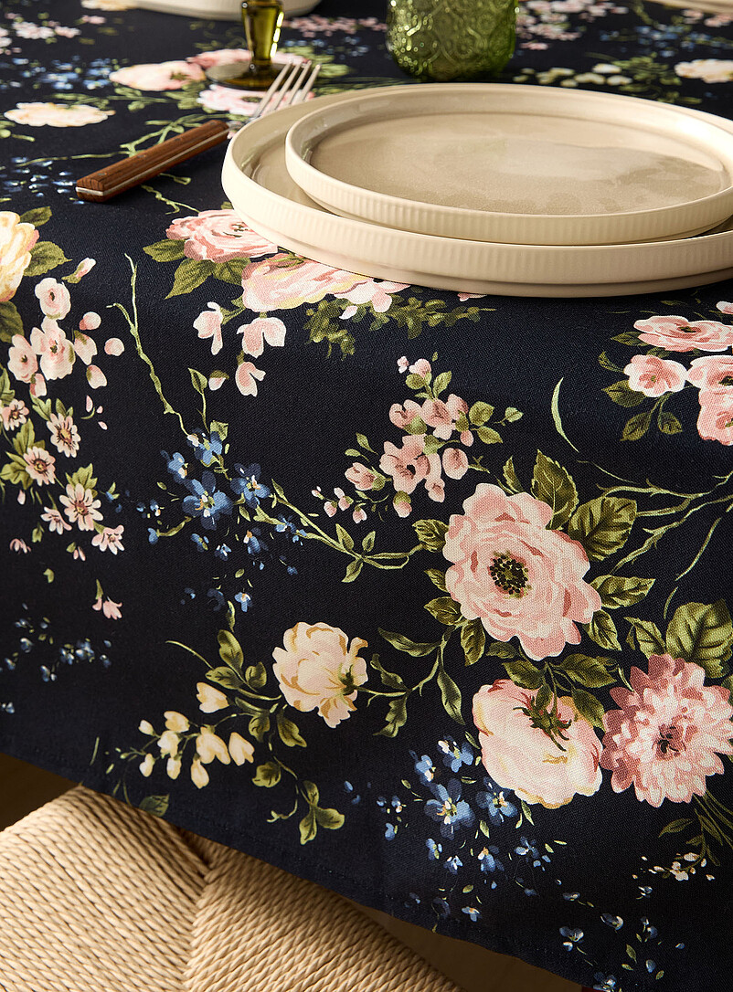 Midnight blooms tablecloth product image 2