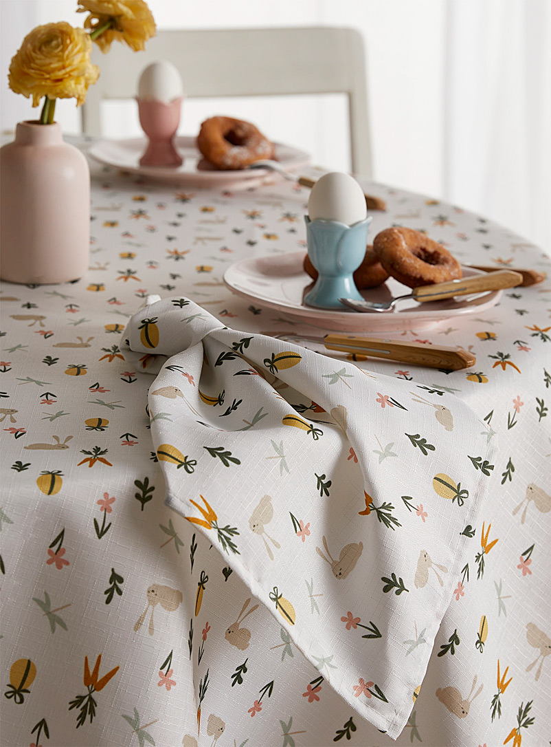Serviettes De Table Et Anneaux Salle A Manger Simons