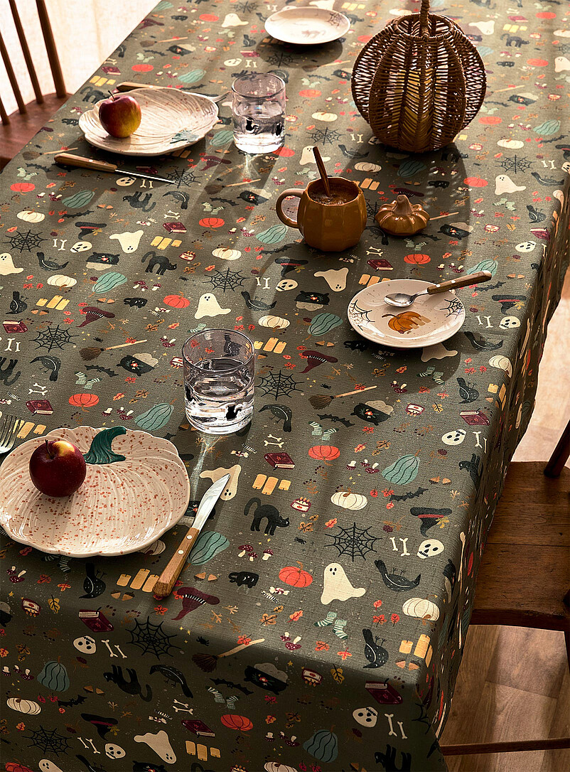 Fright night tablecloth Halloween Collection product image (primary)
