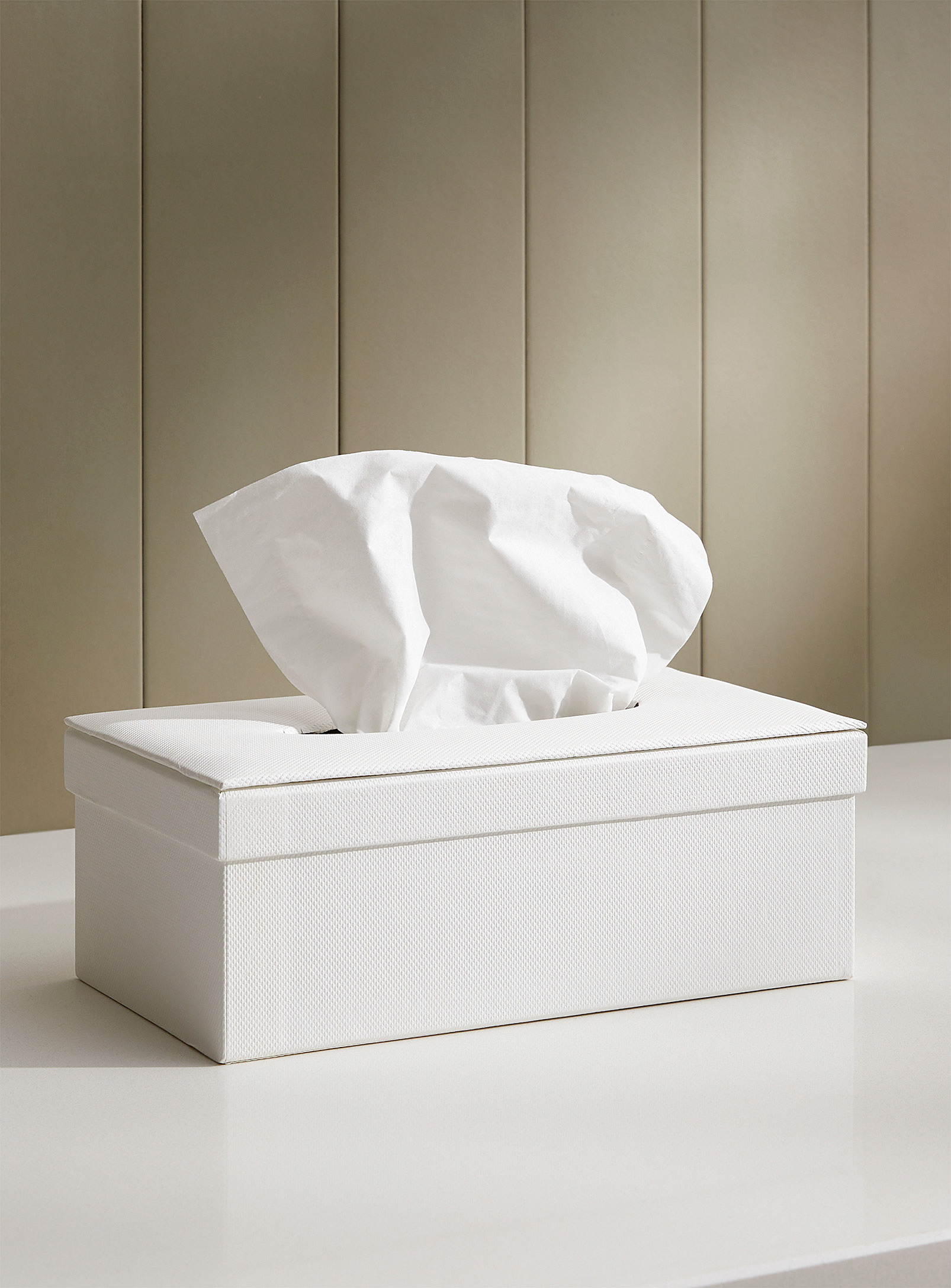 Simons Maison Textured White Tissue Box