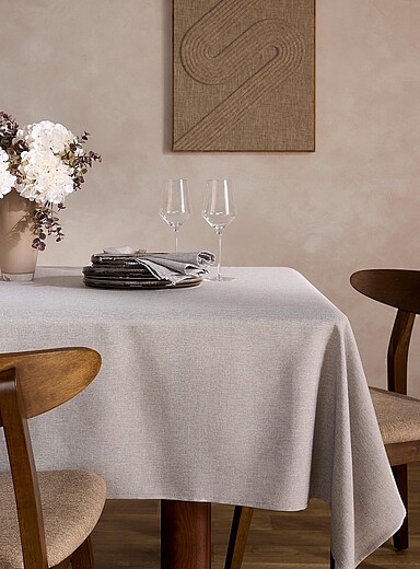 La nappe tiss&eacute;e charme champ&ecirc;tre gris chin&eacute;