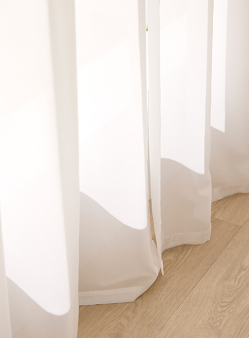 Simons Maison: Les voilages unis teinte adoucie <b>Deux panneaux</b> Voir nos formats offerts Blanc ivoire
