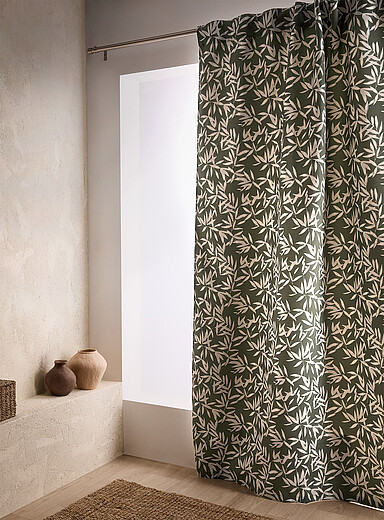 Simons Maison: Le rideau coupe-lumi&egrave;re feuilles de bambou <b>Un panneau</b> 140 x 220 cm Vert &agrave; motifs