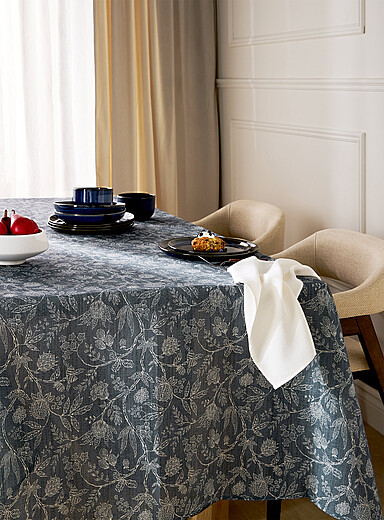 Simons Maison Patterned Blue Touch of linen botanical pattern tablecloth