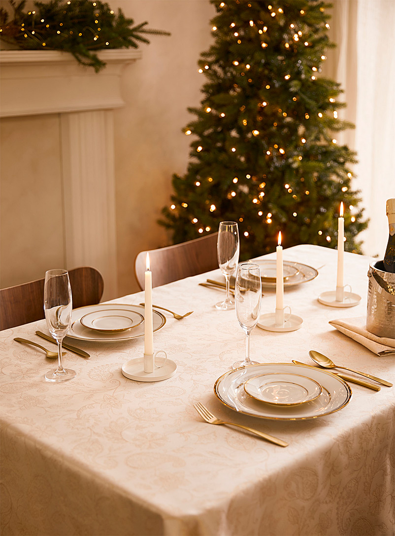Tablecloths | Kitchen & Dining room | Simons Canada