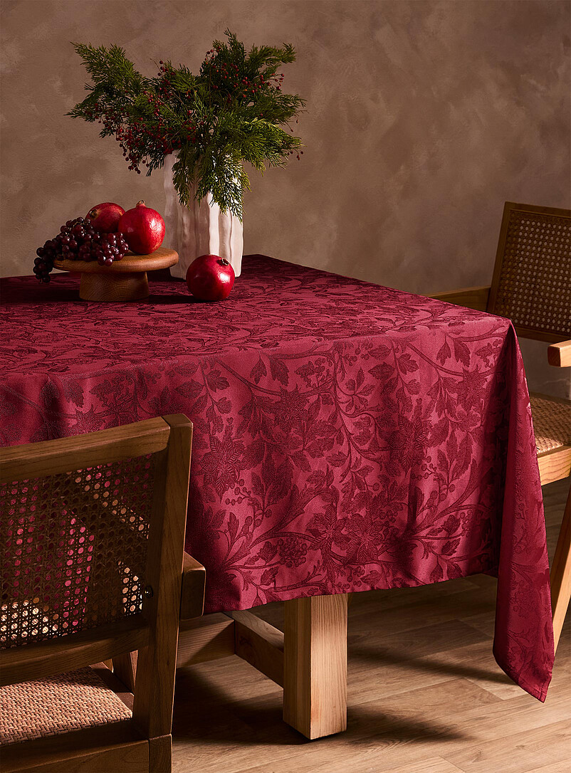 Burgundy foliage jacquard tablecloth Christmas Collection | Simons ...