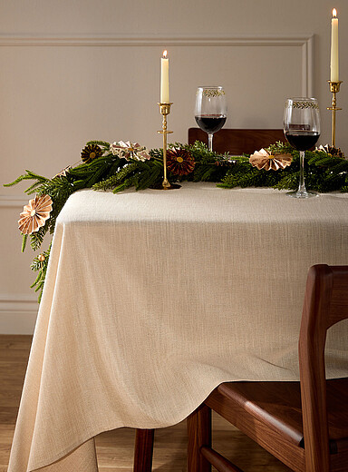 Simons Maison: La nappe scintillante effet lin <b>Collection de No&euml;l</b> &Eacute;cru - Lin