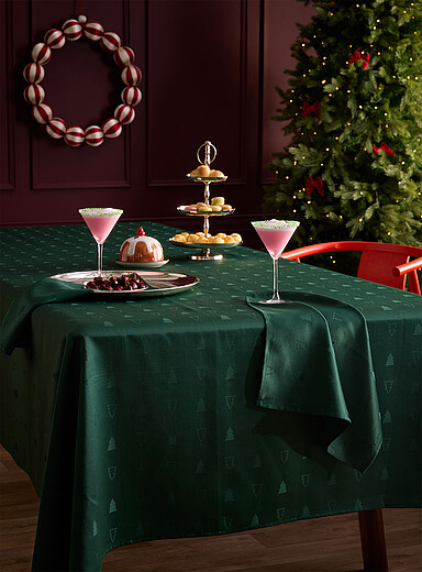 Simons Maison Green Satiny firs tablecloth <b>Christmas Collection</b>