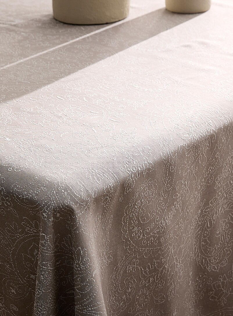 Floral paisley jacquard tablecloth product image 2