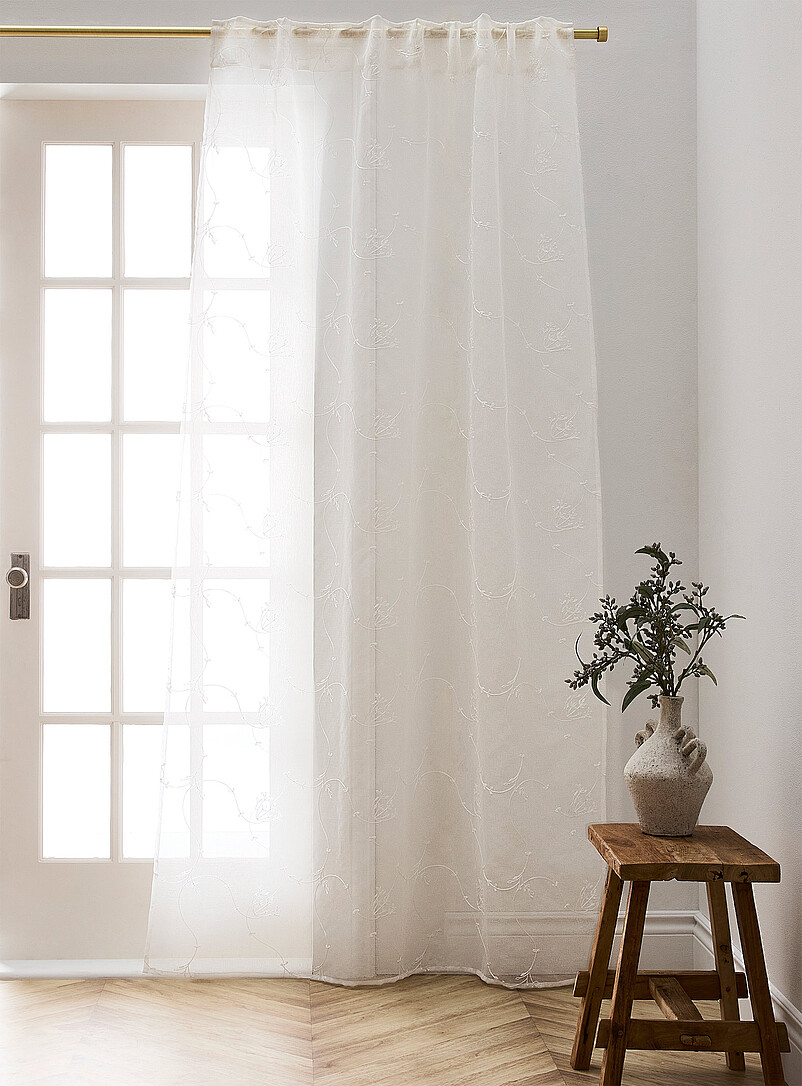 Embroidered Flowers Sheer Curtain One Panel 130 X 220 Cm