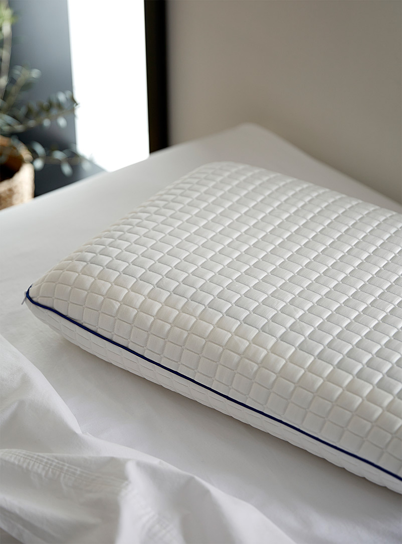Simons Maison White Cooling gel memory foam pillow Firm support