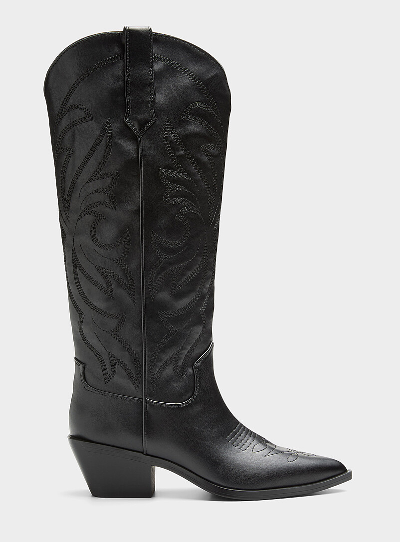 Decorative Topstitching Cowboy Boot