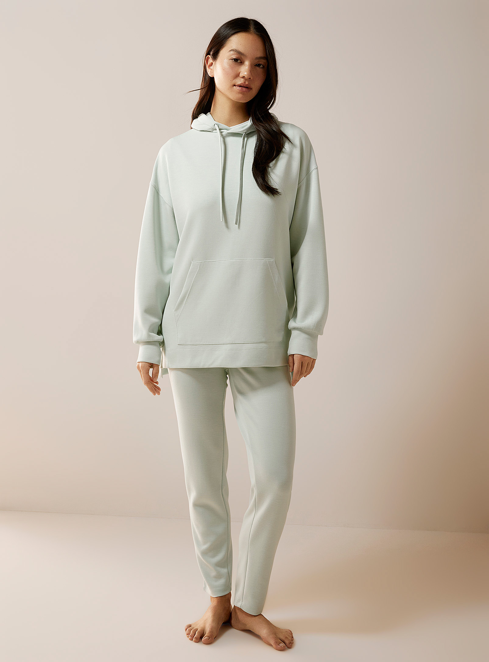 Everyday Sunday Soothing Mint Lounge Pant In Baby Blue
