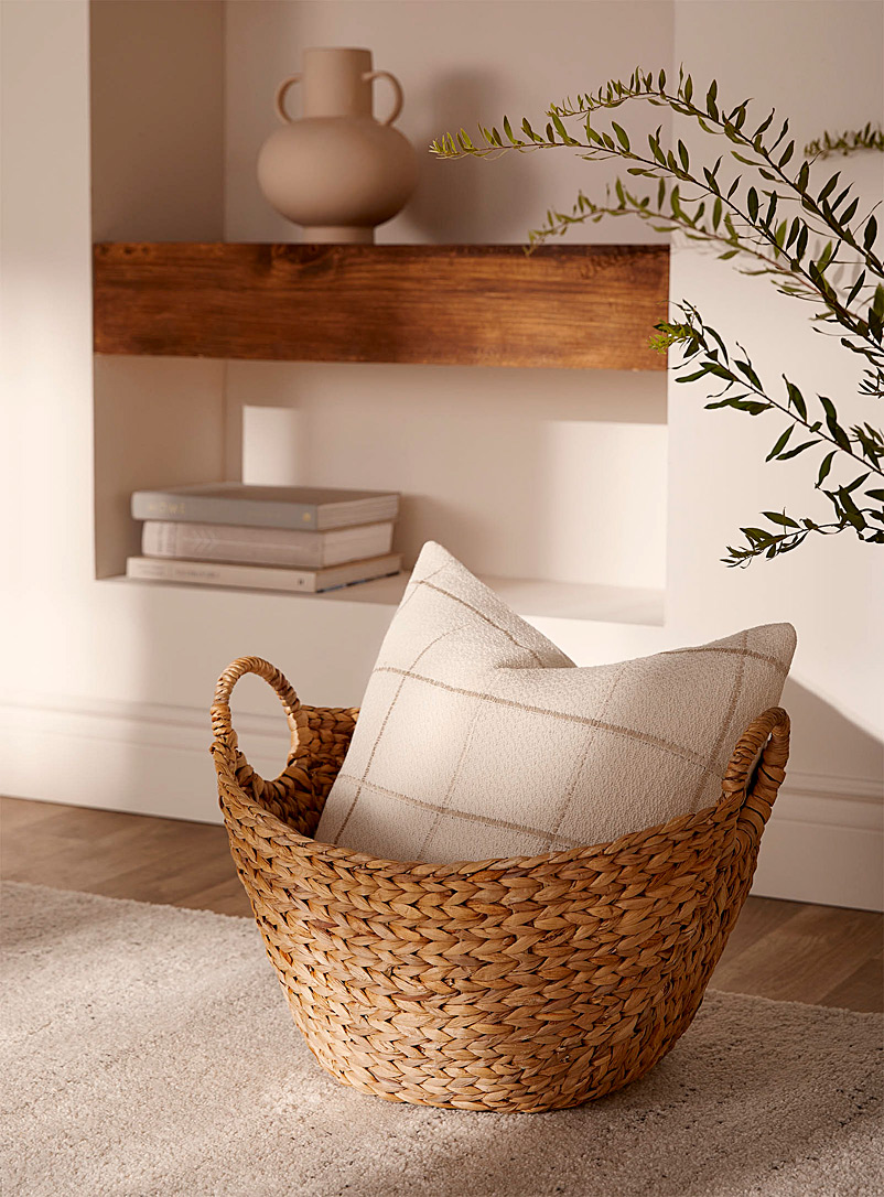 Large braided water hyacinth basket product image 2
