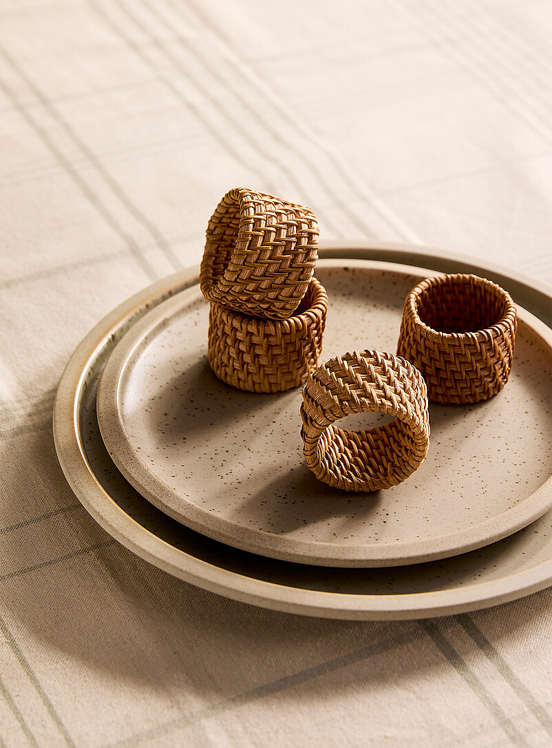 Rattan napkin rings Set of 4 product image 2
