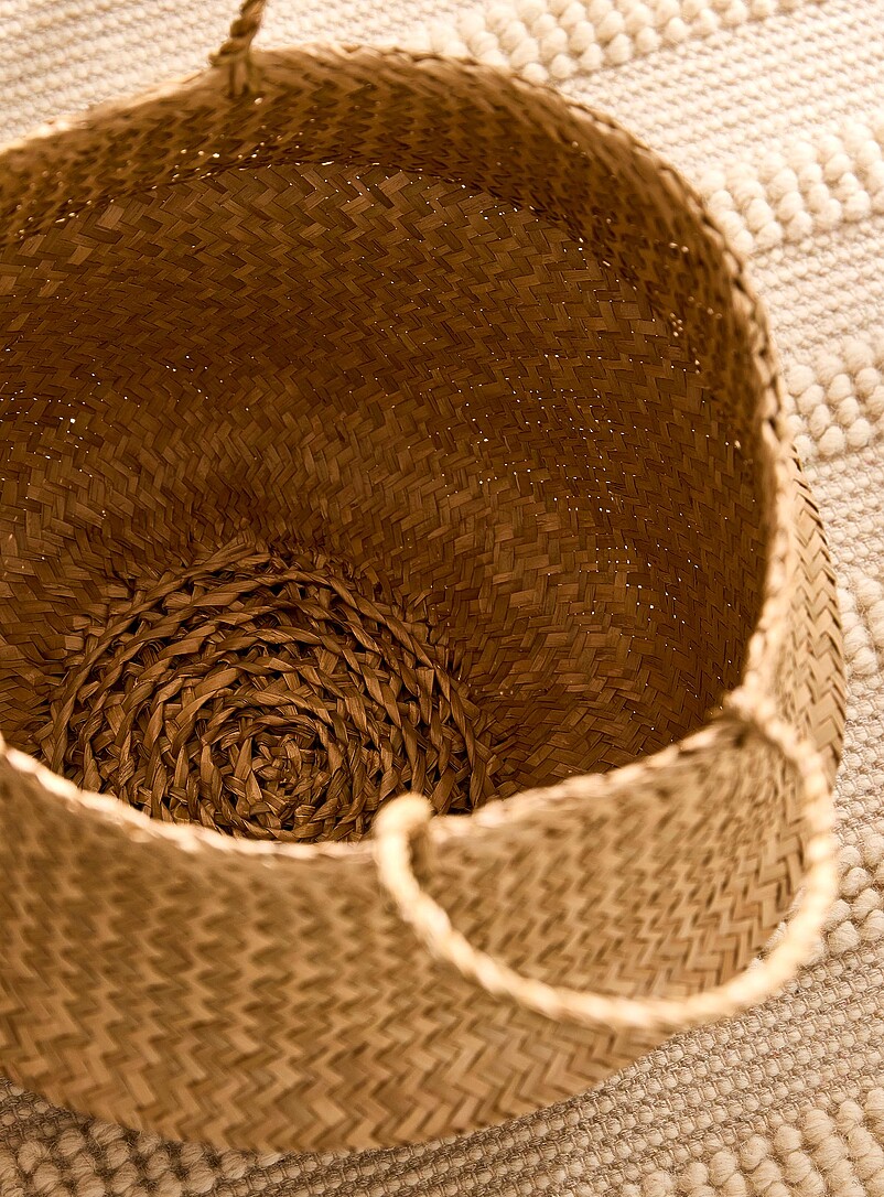 Natural seagrass basket product image 2