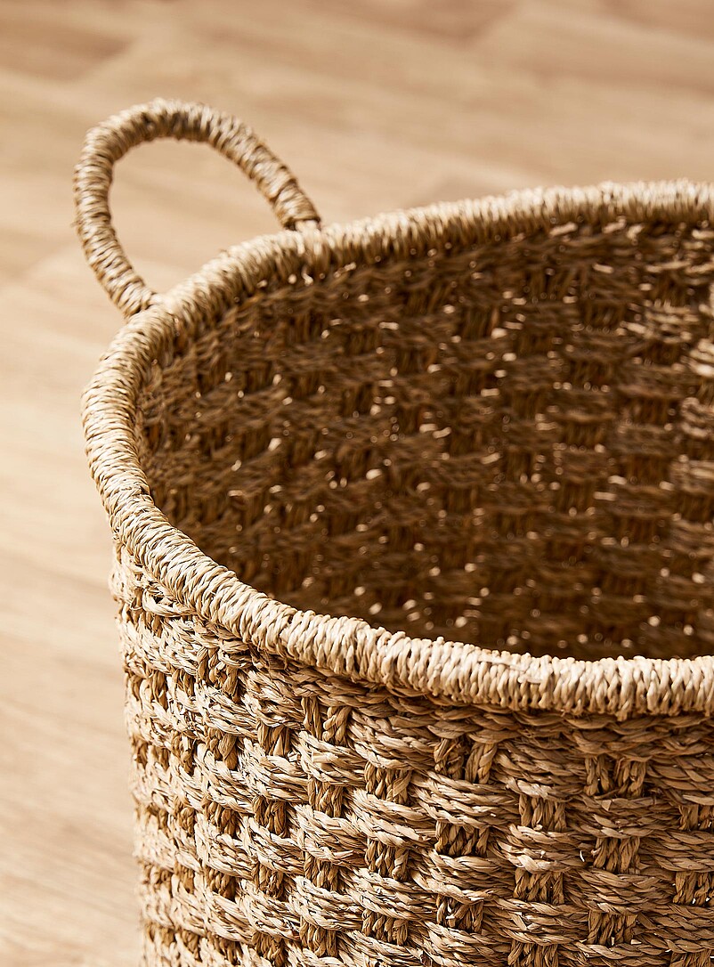 Seagrass round woven basket product image 2