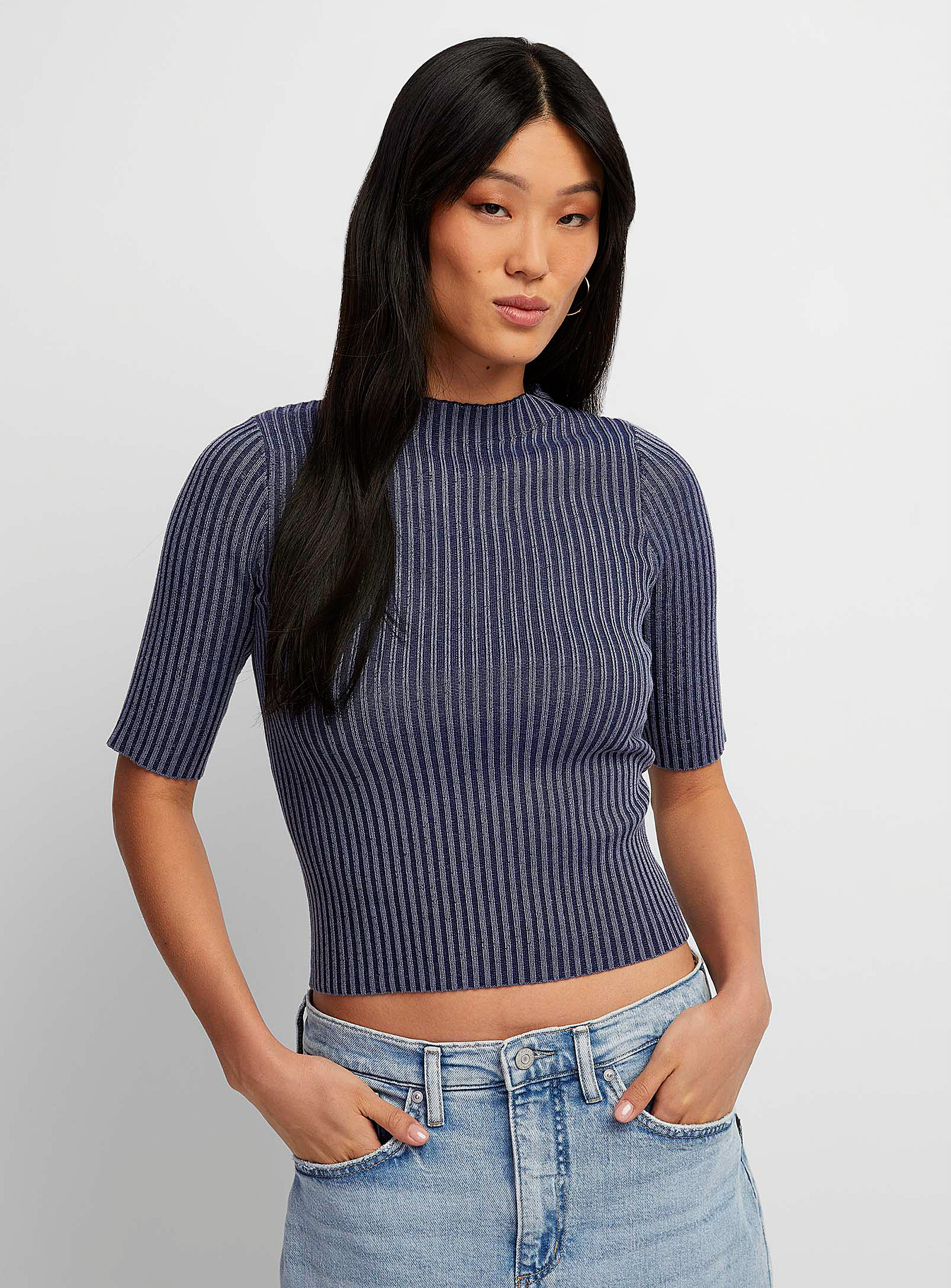 Icone Faded Ribbing Crew-neck Sweater In Blue