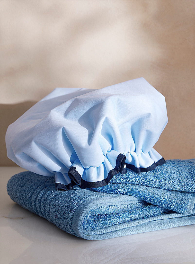 Simons Maison: Le bonnet de douche bordure contrastante Bleu pâle-bleu poudre