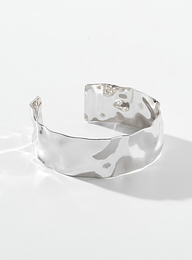 メキシカンジュエリー Hammered Cuff Bracelet Hammered cuff bracelet | Simons | Shop Women's Bracelets Online