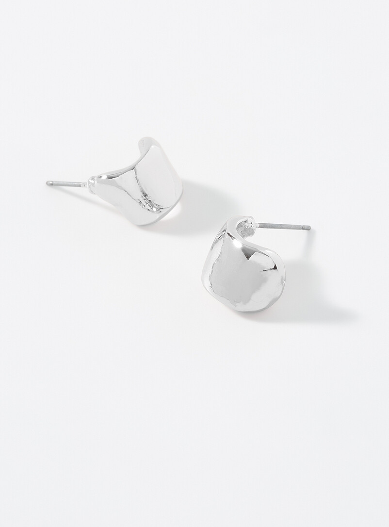 Large shiny half-hoops product image (primary)