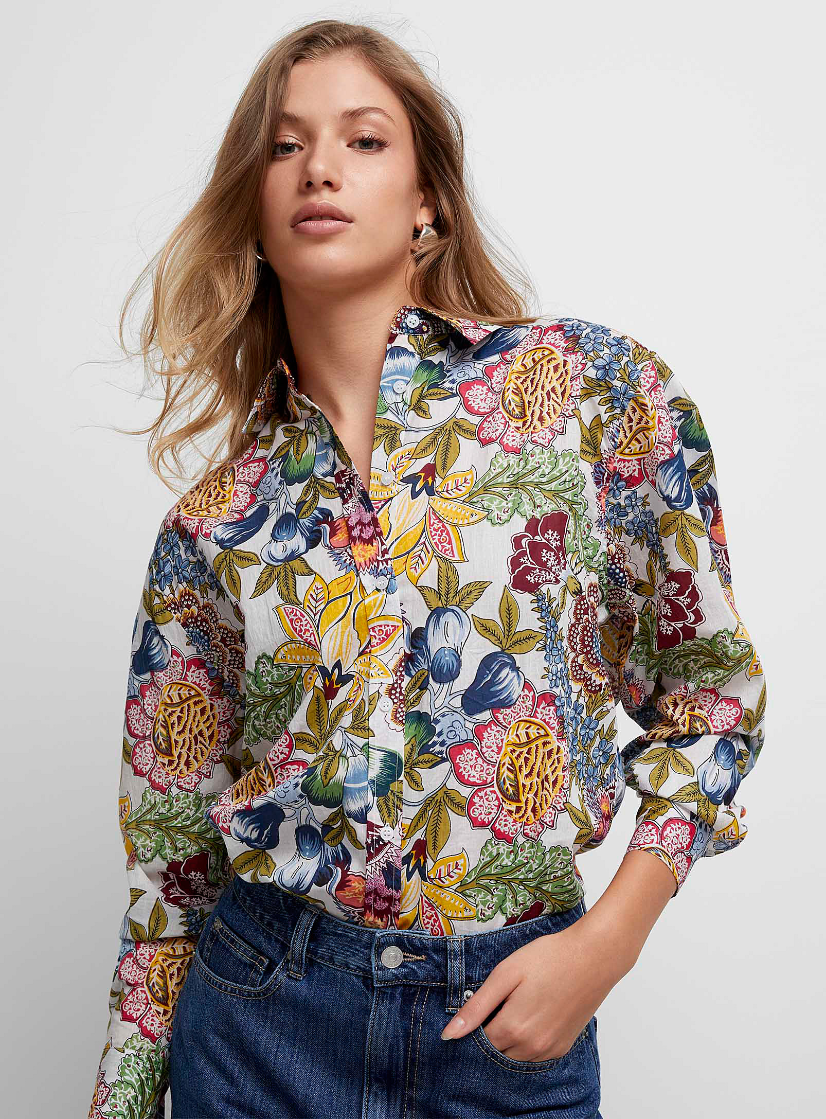 Icone Luxurious Bloom Loose Shirt In Ivory White