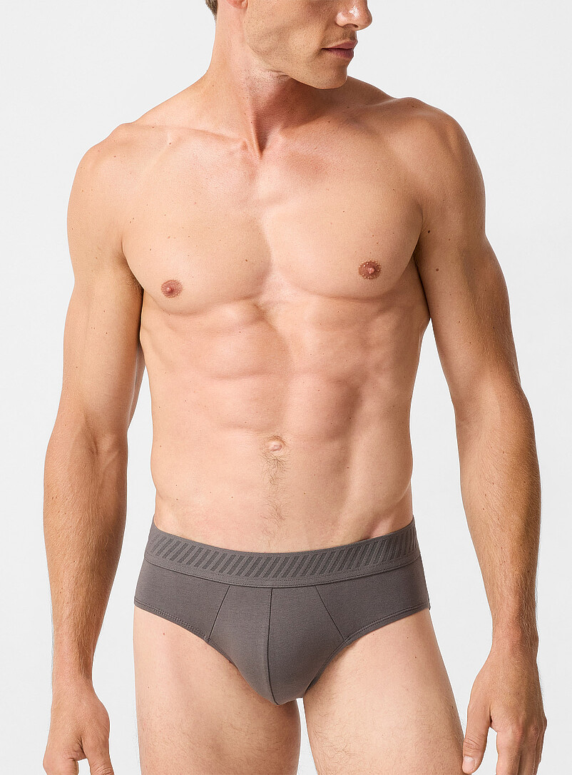 Neutral-Hued Stretch Brief Tencel™ Modal & Organic Cotton