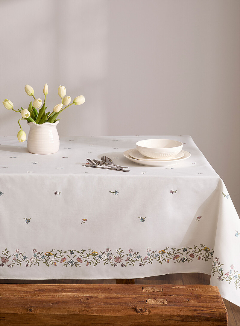 Tablecloths | Dining Room | Simons Maison