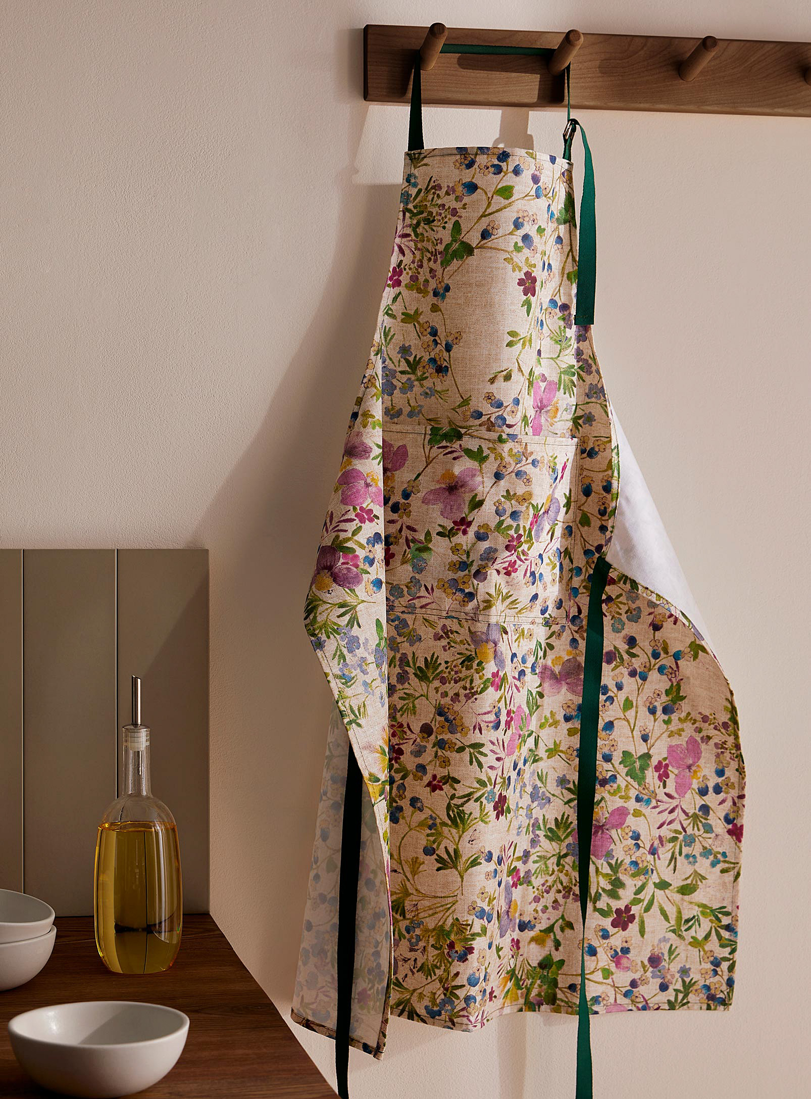 Simons Maison Flower Field Coated Apron In Lilacs