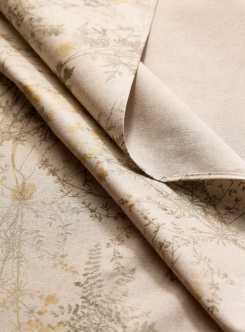 Tree branches coated tablecloth product image 3