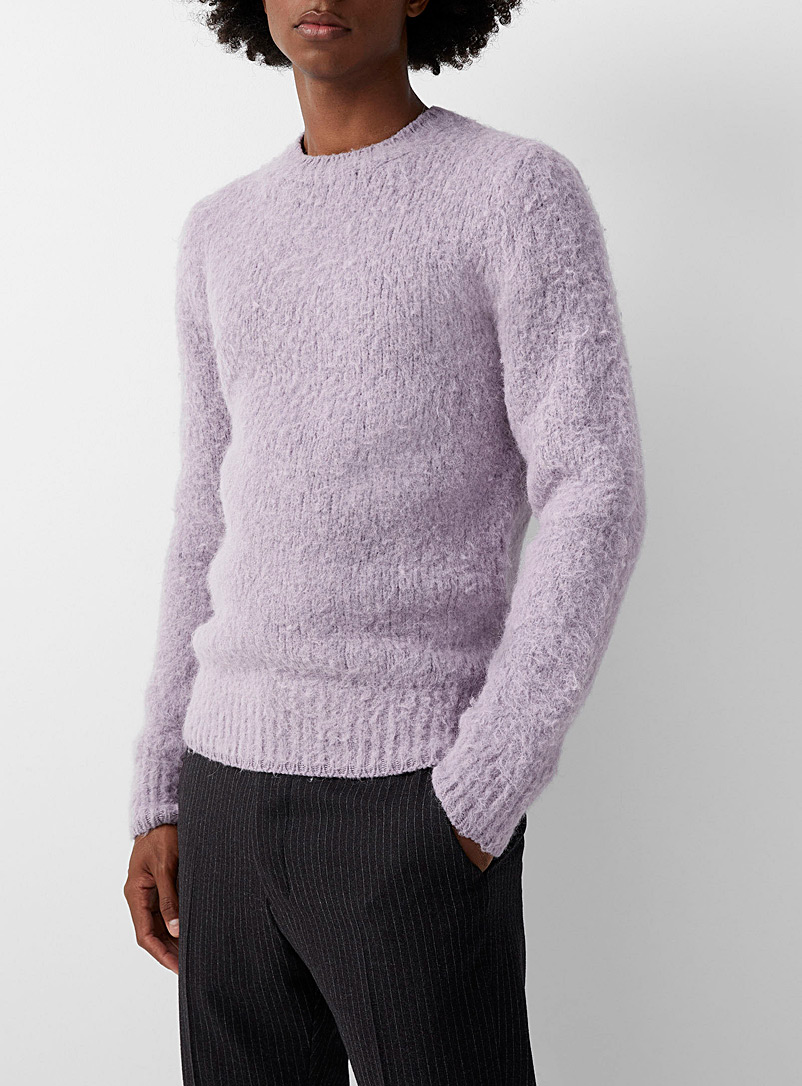 Ami: Le pull lilas tricot moelleux Mauve pour homme