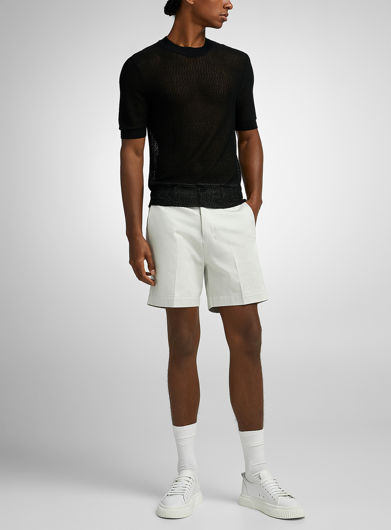 Ami Alexandre Mattiussi Structured Chino Shorts In Off White