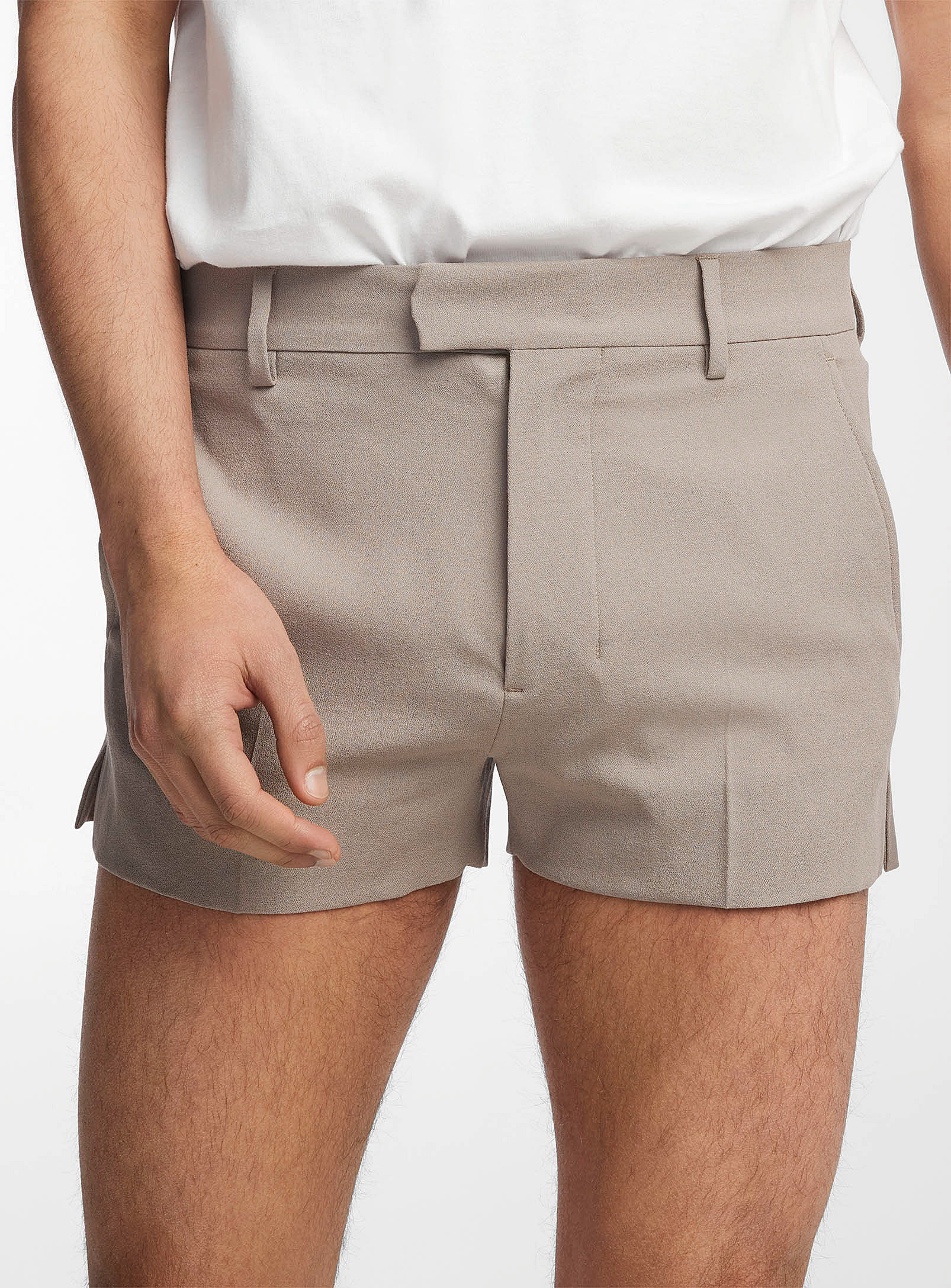 Ami Alexandre Mattiussi Crepe Wool Shorts In Taupe