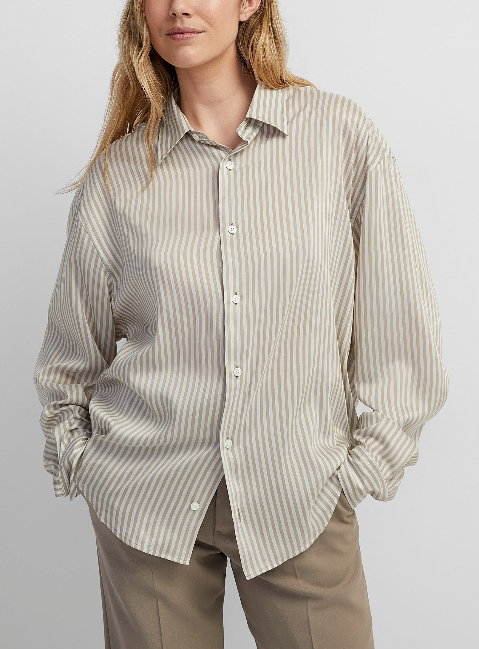 Ami - Women's Touch of silk striped shirt Boxy fit