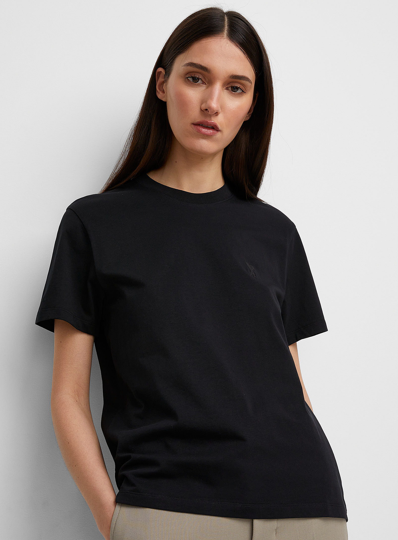 Ami Alexandre Mattiussi Tone-on-tone Ami De Coeur T-shirt Regular Fit In Black
