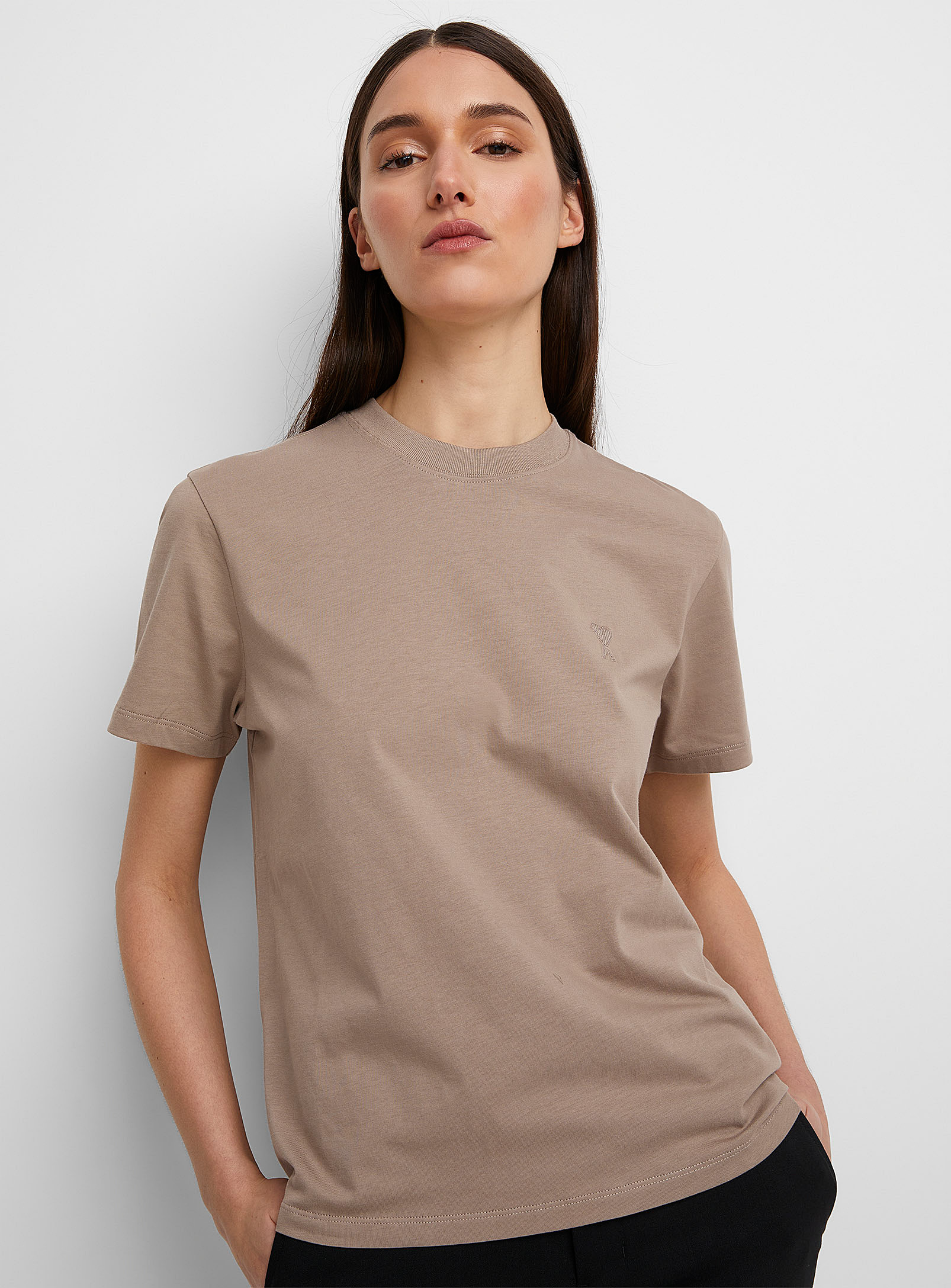 Ami Alexandre Mattiussi Tone-on-tone Ami De Coeur T-shirt Regular Fit In Light Brown
