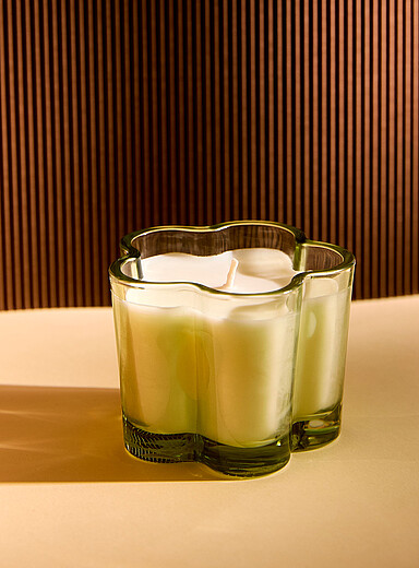 Floral container scented candle
