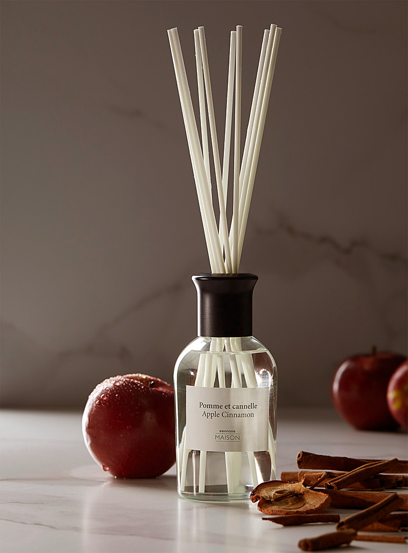 Simons Maison Assorted Apple cinnamon diffuser set