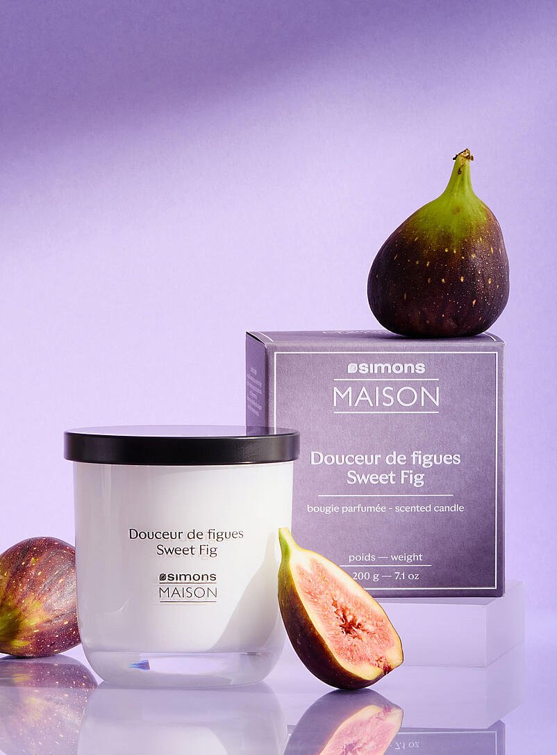 Sweet Fig scented candle product image (primary)