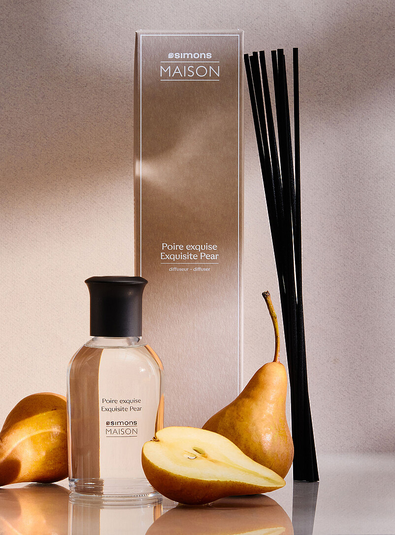 Exquisite Pear reed diffuser product image (primary)