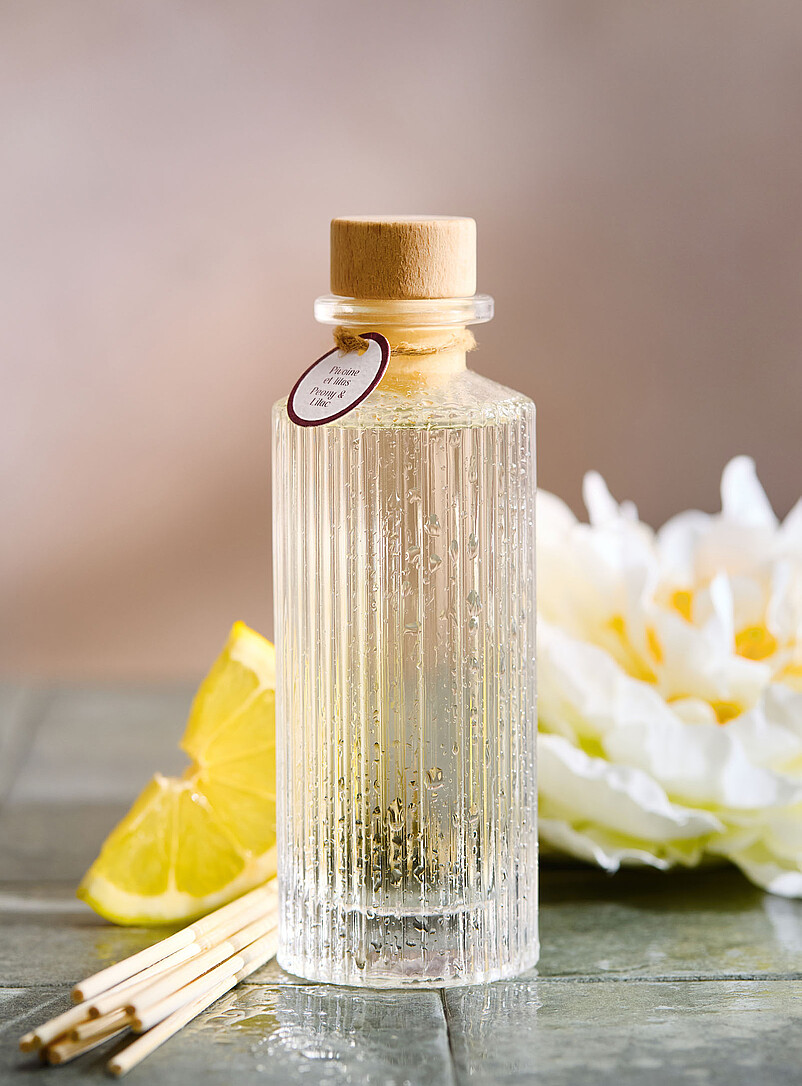 Peony and lilac grooved reed diffuser product image (primary)