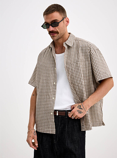 La chemise petits carreaux