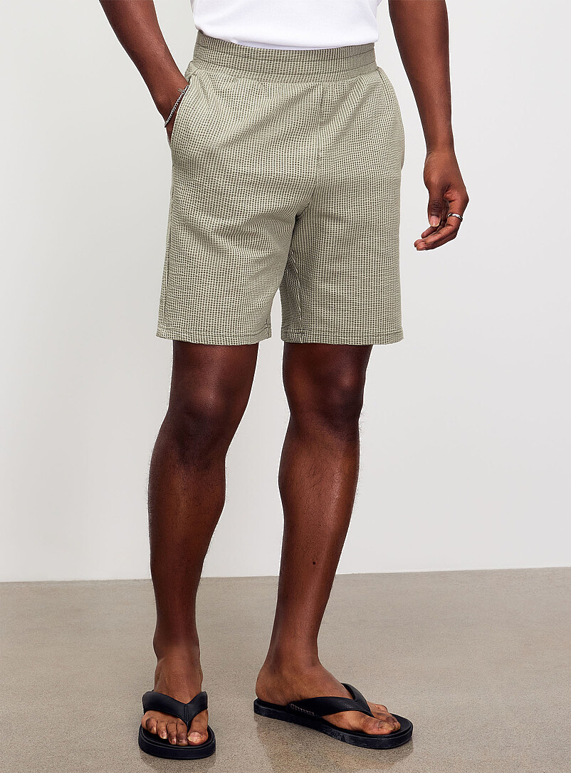 Only & Sons Mossy Green Striped seersucker jersey Bermudas for men