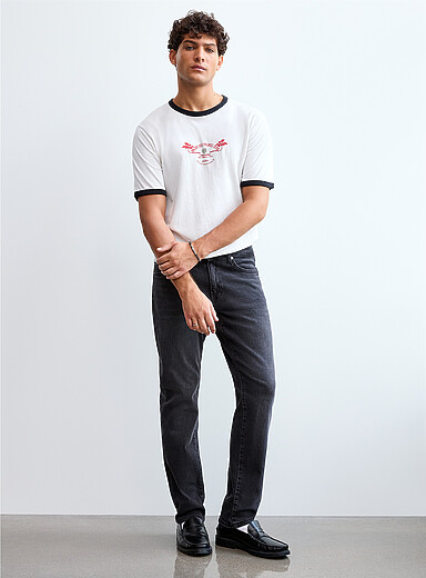 Faded black jean <b>Straight fit</b>