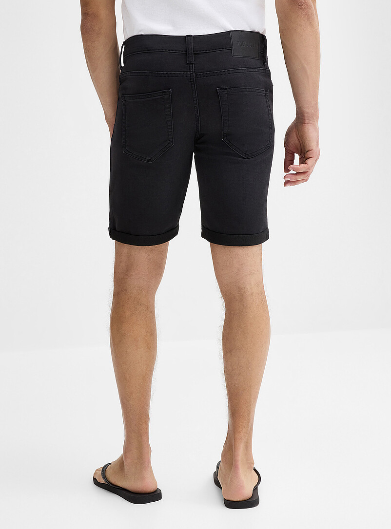 Knit-like underside black denim Bermudas product image 3