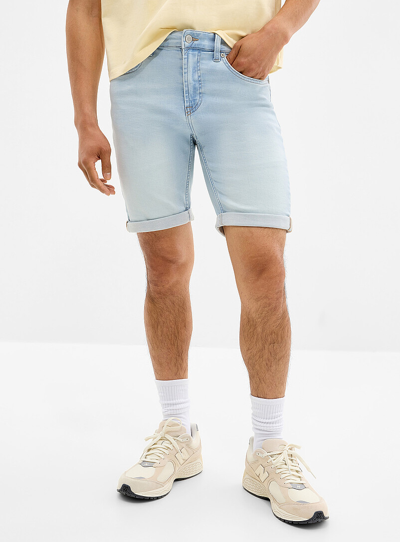 Knit-like underside light-blue denim Bermudas product image 2