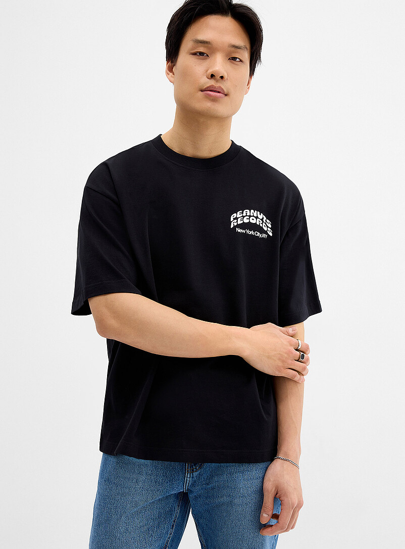 Peanuts Record T-shirt product image 2
