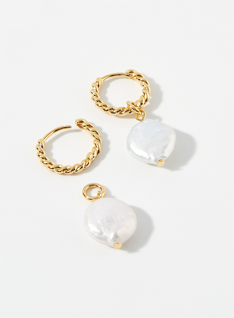 Orelia: Les anneaux torsadés perles d'eau douce Assorti pour femme